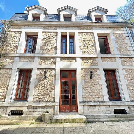 Le Descartes, A 50M De La Gare Fibre/Tv Connecte Leilighet Poitiers Eksteriør bilde